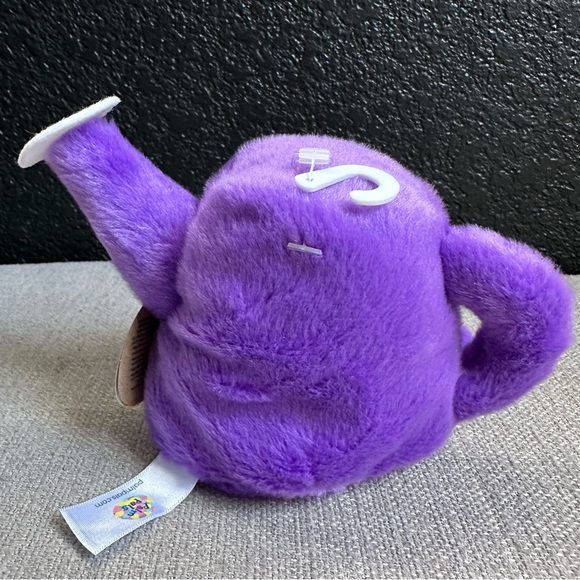 5” Palm Pals - Flo Watering Can NWT - Picture 2 of 5